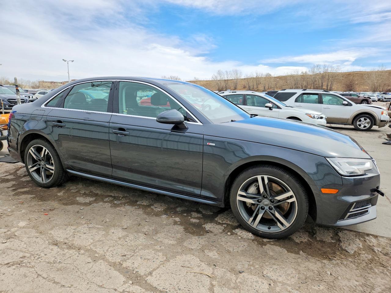 2018 Audi A4 Premium Plus - zdjęcie 4