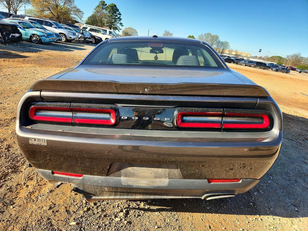 2020 Dodge Challenger Sxt - zdjęcie 6