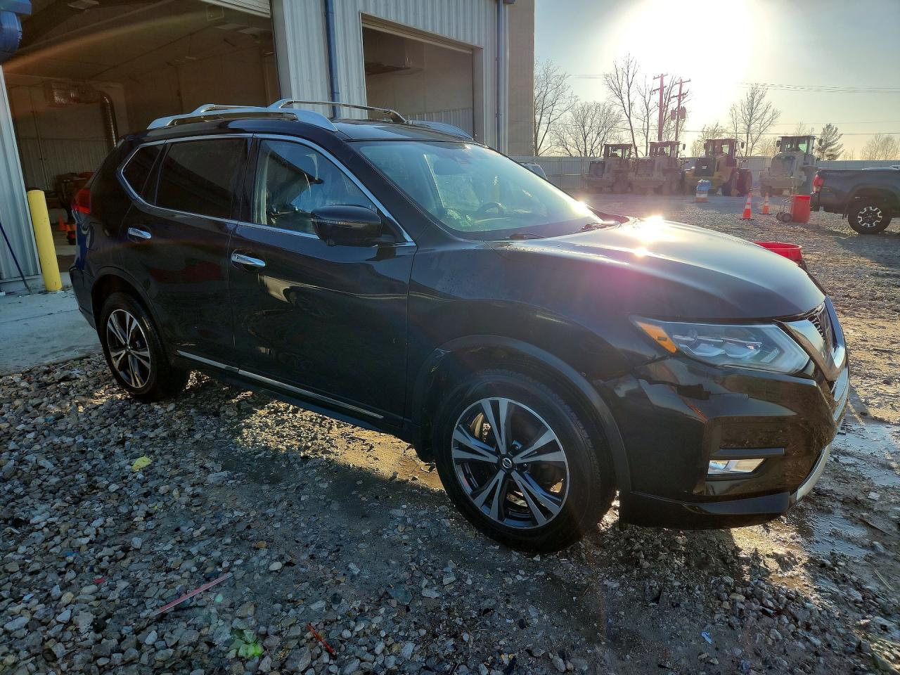 2017 Nissan Rogue Sl - zdjęcie 4