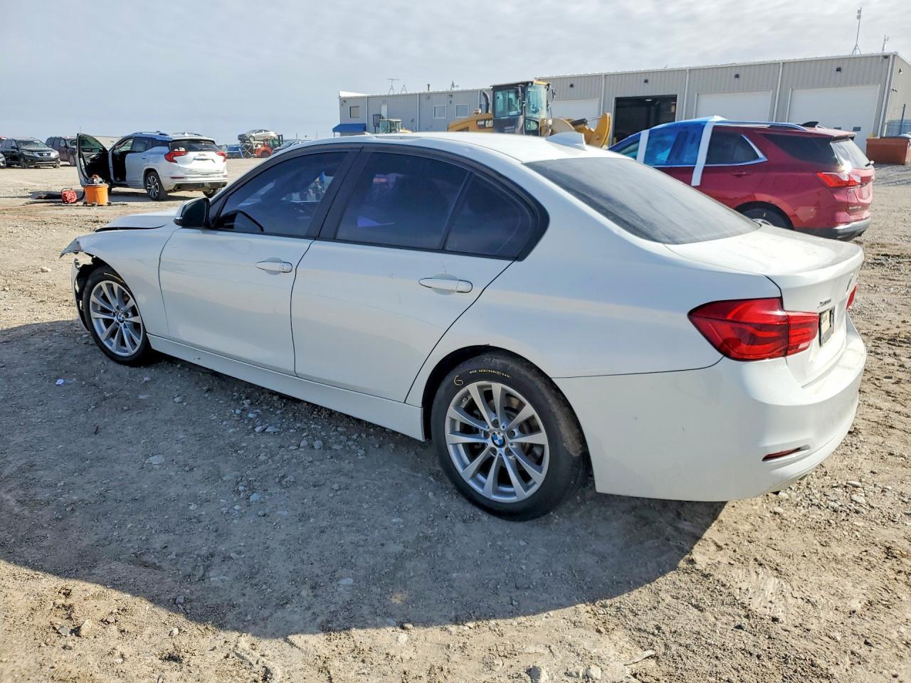 2016 BMW 320 Xi - zdjęcie 2
