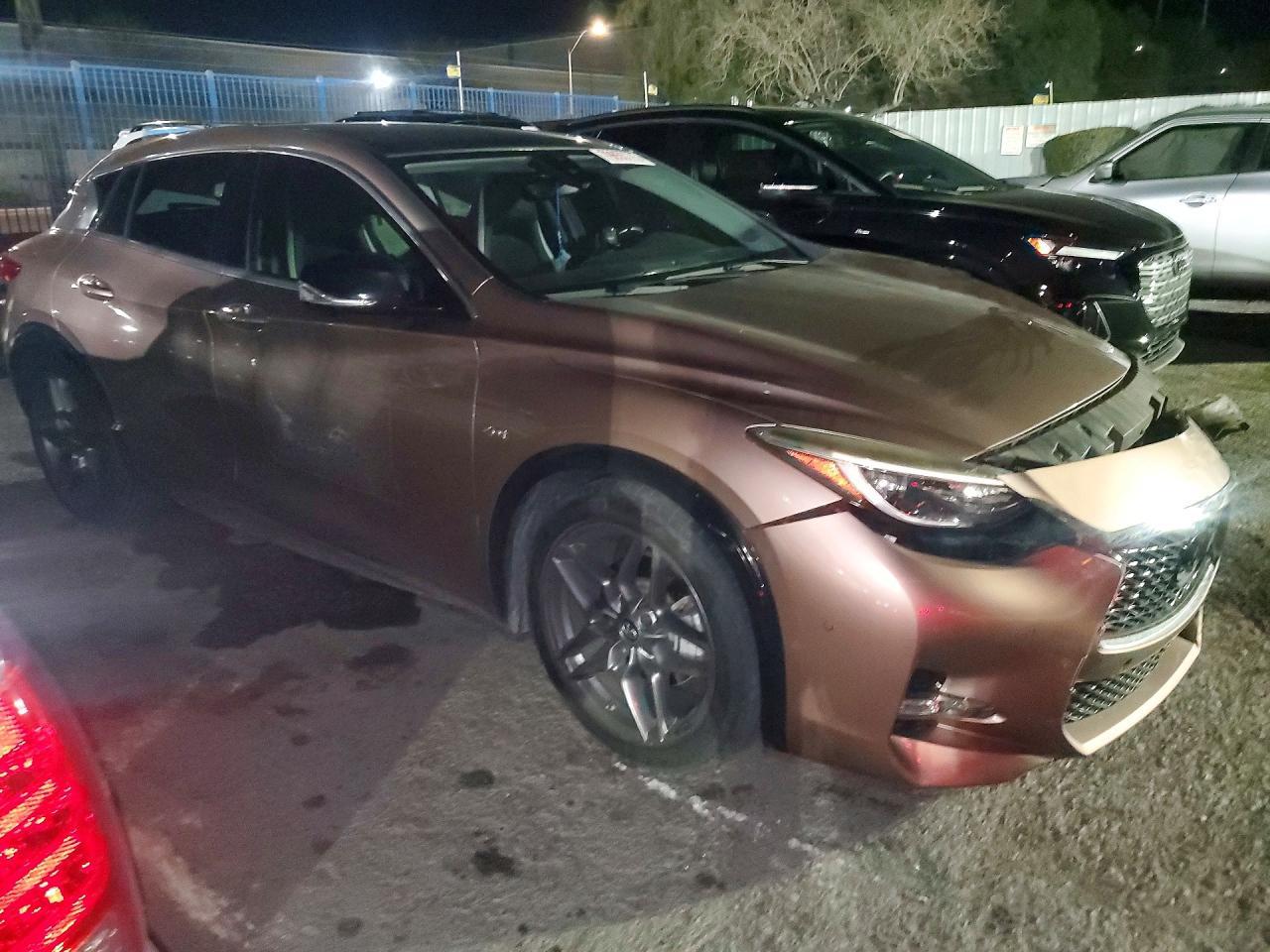 2018 Infiniti Qx30 Sport - zdjęcie 4