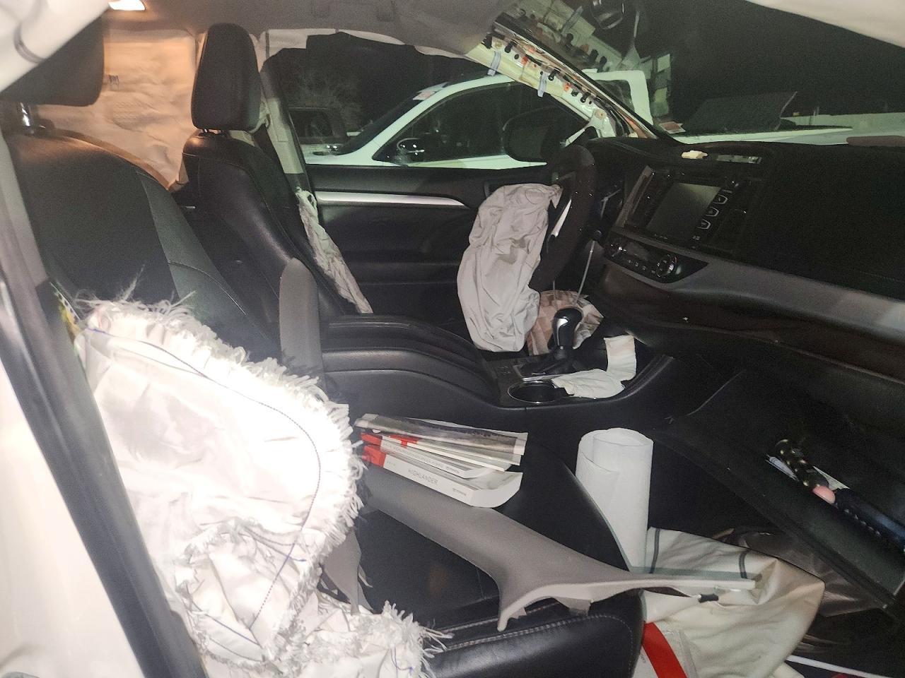 2016 Toyota Highlander Xle - zdjęcie 13