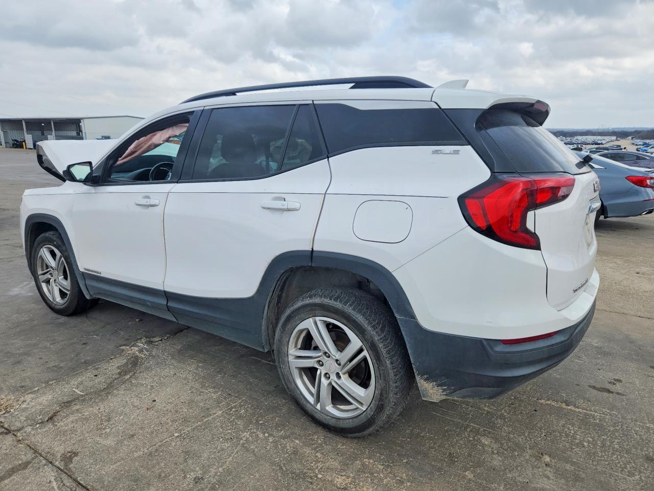 2019 GMC Terrain Sle - zdjęcie 2