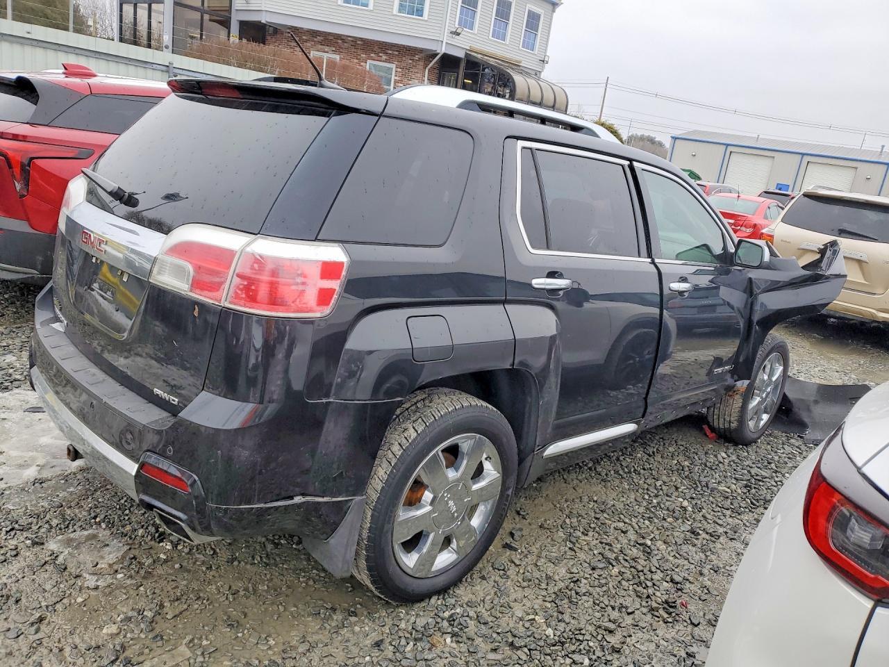 2014 GMC Terrain Denali - zdjęcie 3