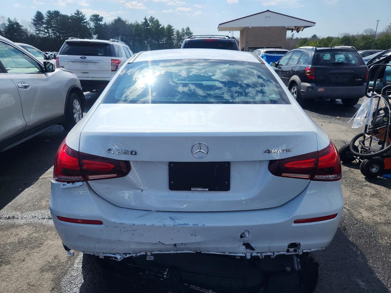 2020 Mercedes Benz A 220 4Matic - zdjęcie 6