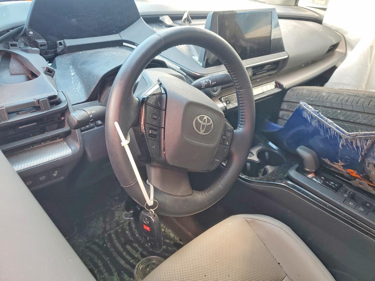 2023 Toyota Prius Xle - zdjęcie 8