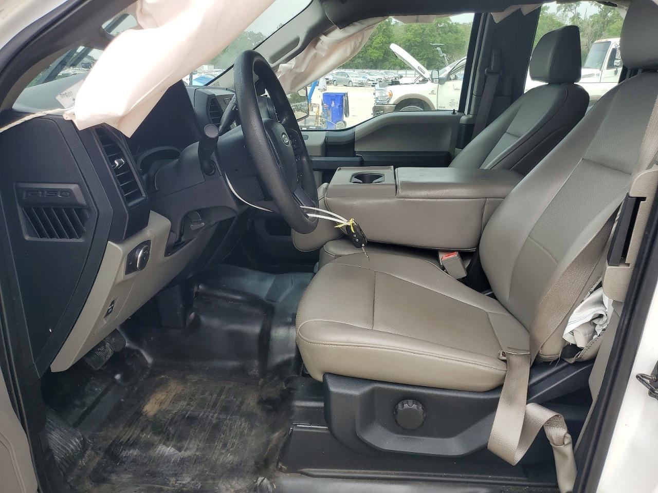 2020 Ford F150 Super Cab - zdjęcie 7