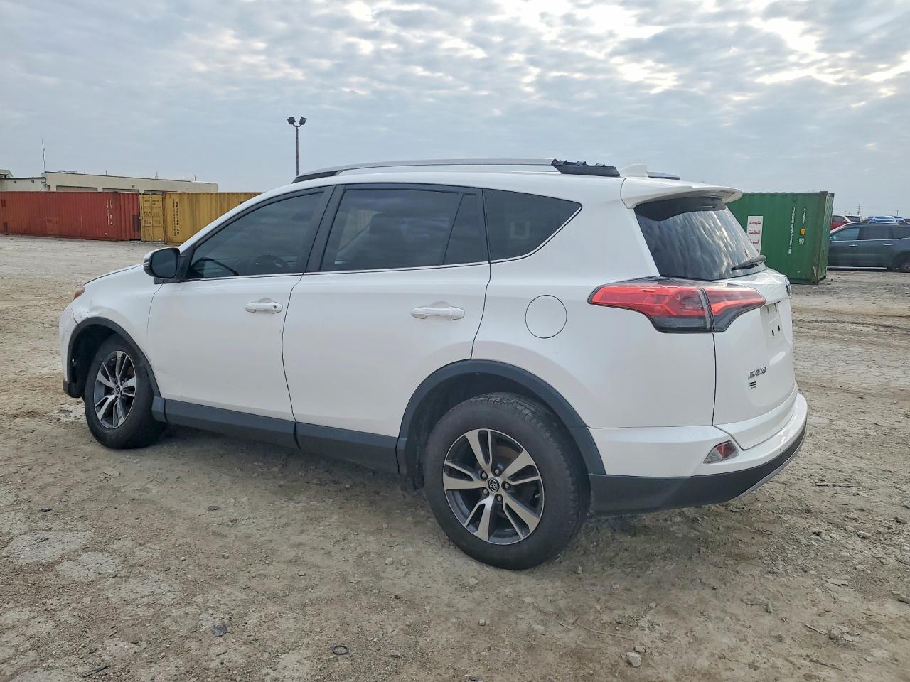 2018 Toyota Rav4 Xle - zdjęcie 2