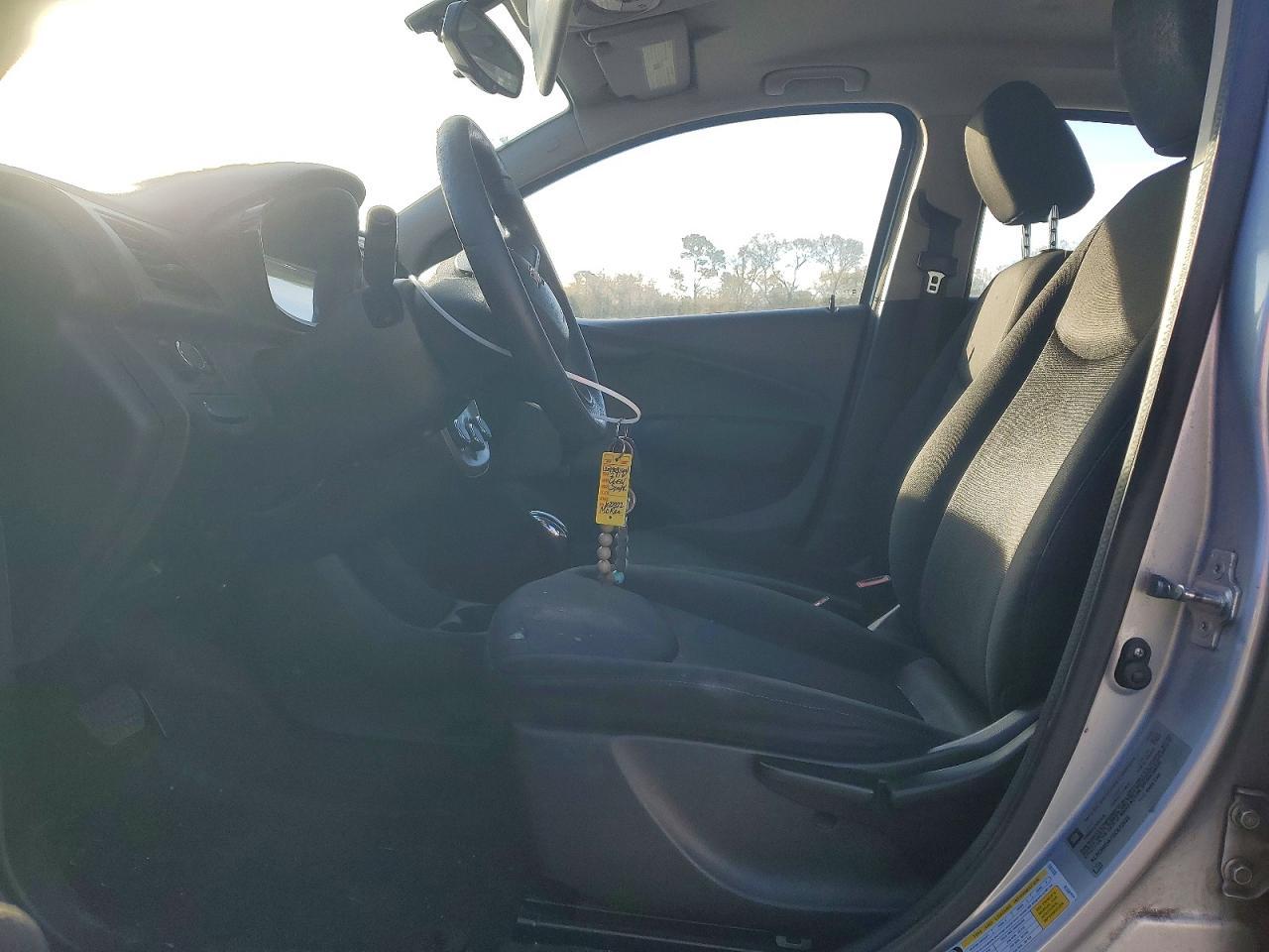 2016 Chevrolet Spark Ls - zdjęcie 7