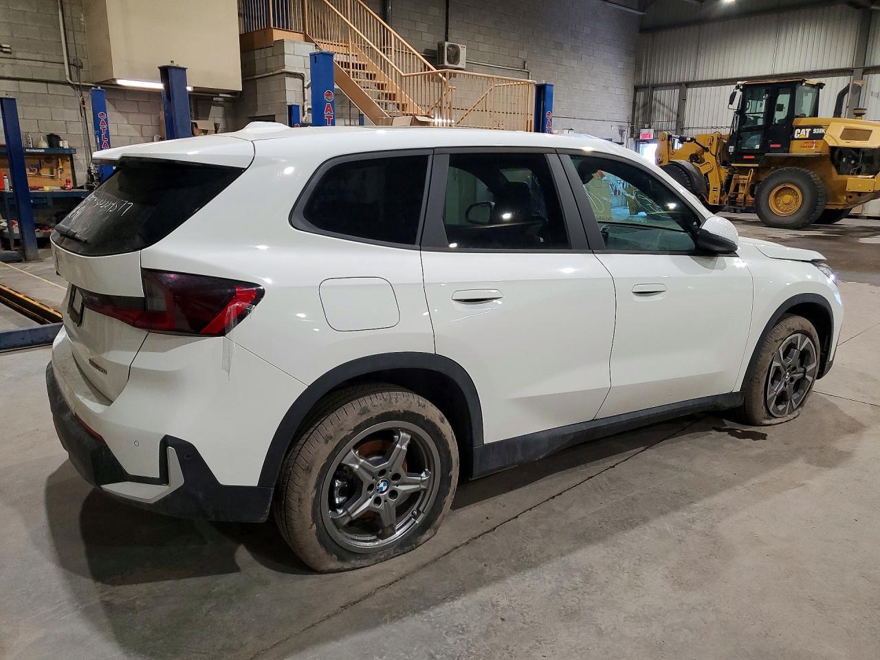 2025 BMW X1 - zdjęcie 3