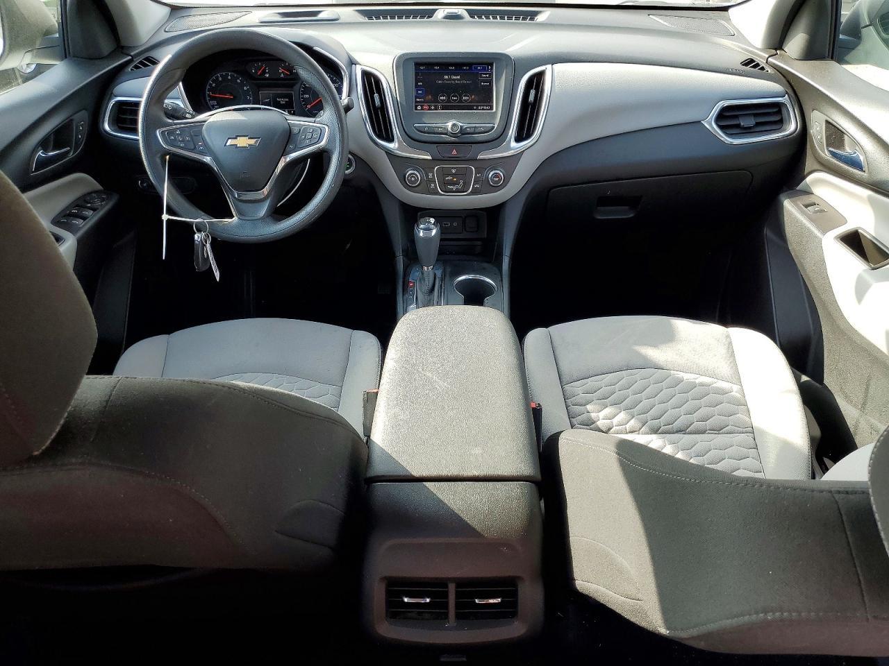 2020 Chevrolet Equinox Ls - zdjęcie 8