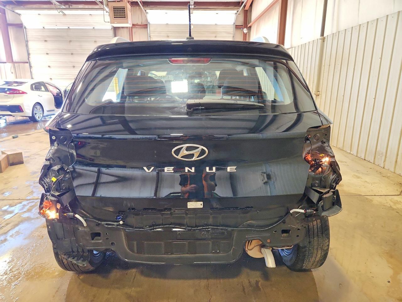 2025 Hyundai Venue Sel - zdjęcie 6