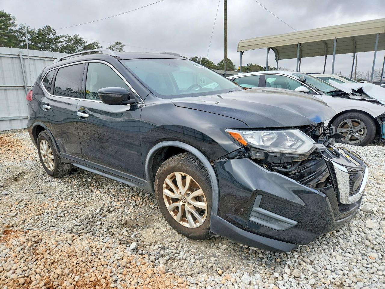 2020 Nissan Rogue Sv - zdjęcie 4