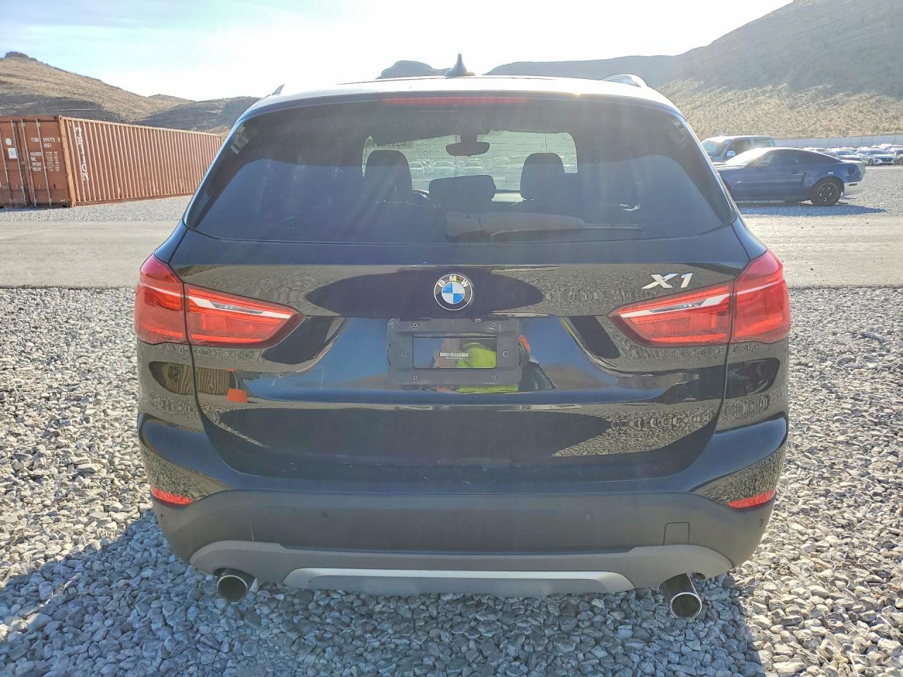 2016 BMW X1 xDrive28I - zdjęcie 6