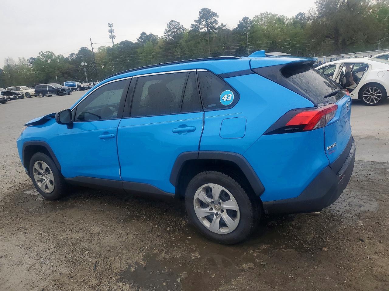 2021 Toyota Rav4 Le - zdjęcie 2