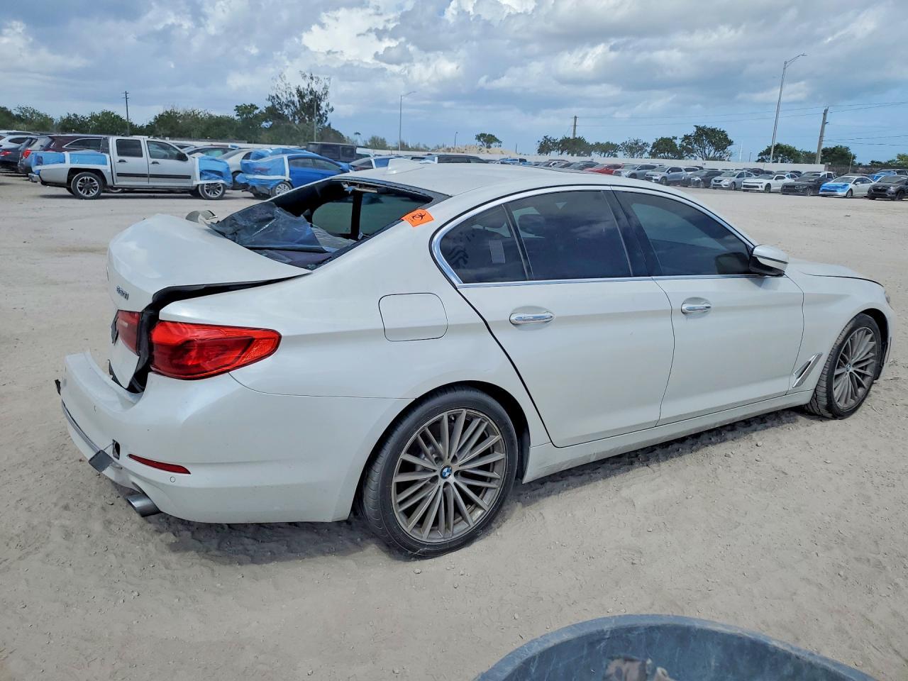 BMW Seria 5 - zdjęcie 3