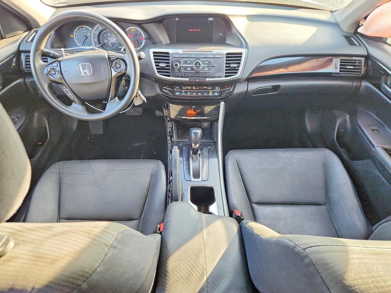 2017 Honda Accord Lx - zdjęcie 8