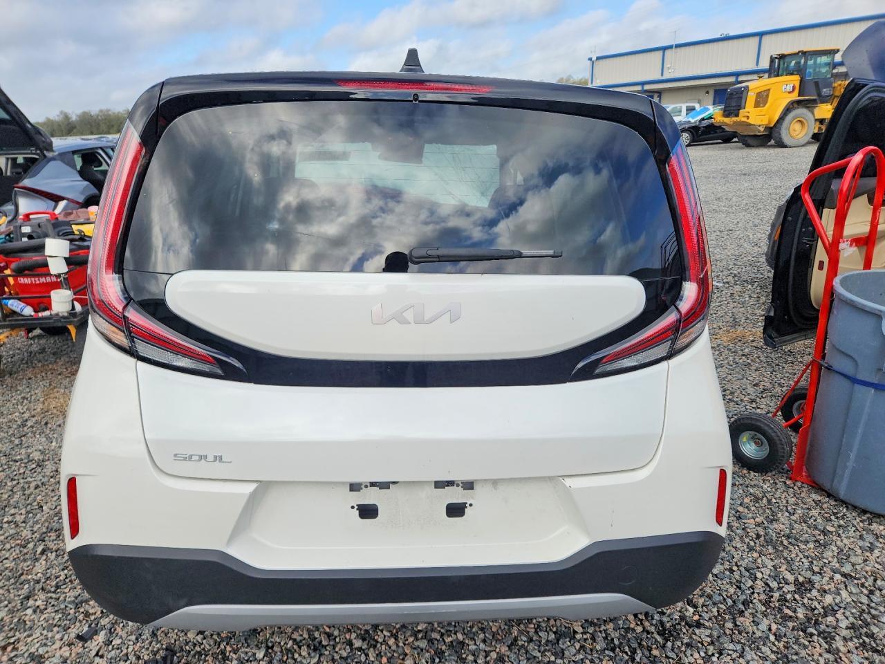 2025 Kia Soul Lx - zdjęcie 6