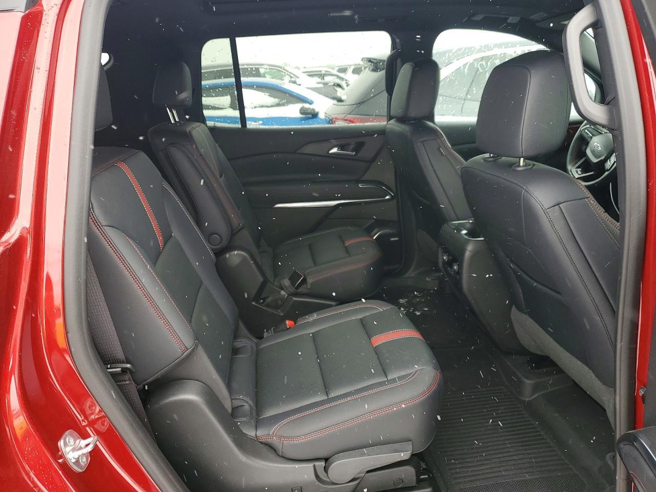 2024 Chevrolet Traverse - zdjęcie 11