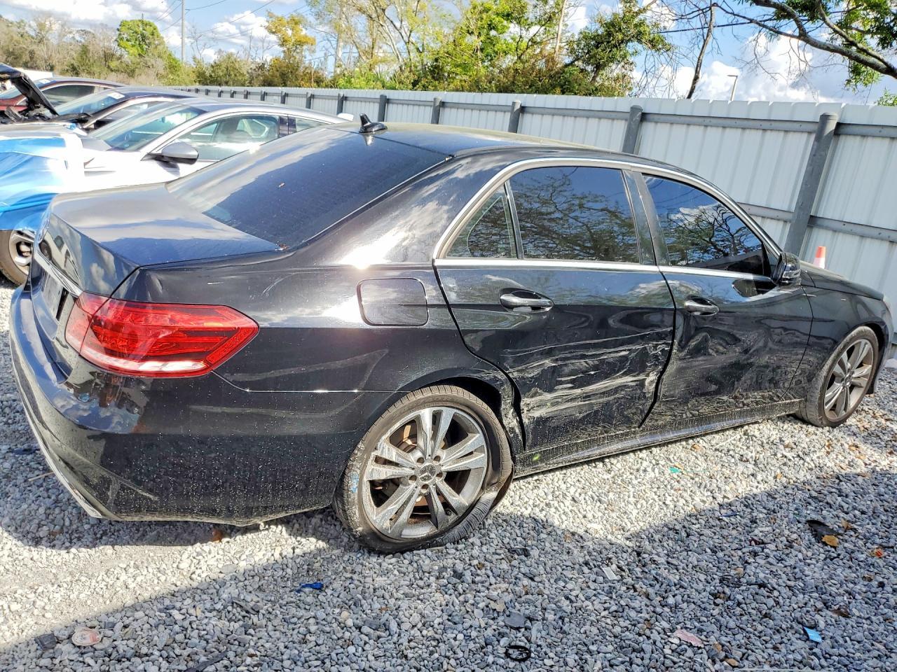 2014 Mercedes-Benz E 350 - zdjęcie 3