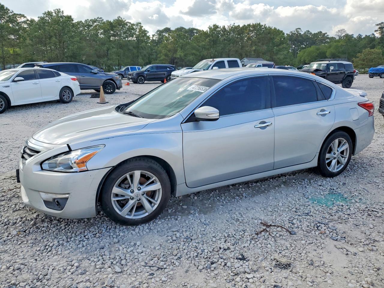 2013 Nissan Altima 2.5 - zdjęcie główne