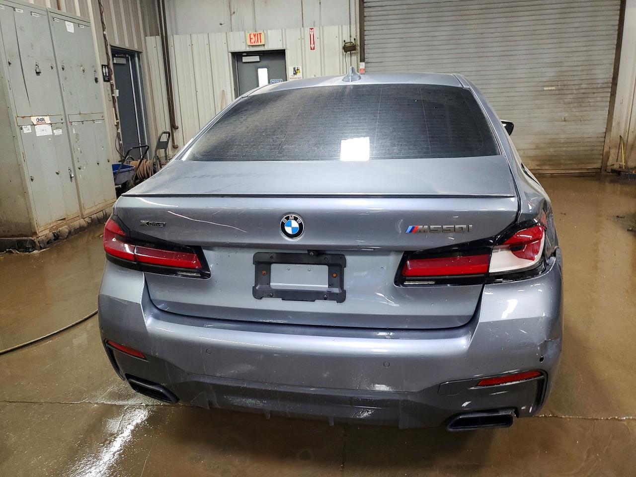 2021 BMW M550Xi - zdjęcie 6