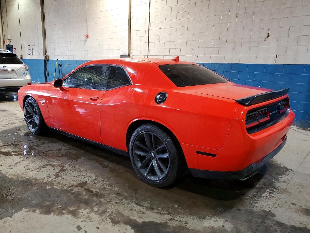 2019 Dodge Challenger R - zdjęcie 2