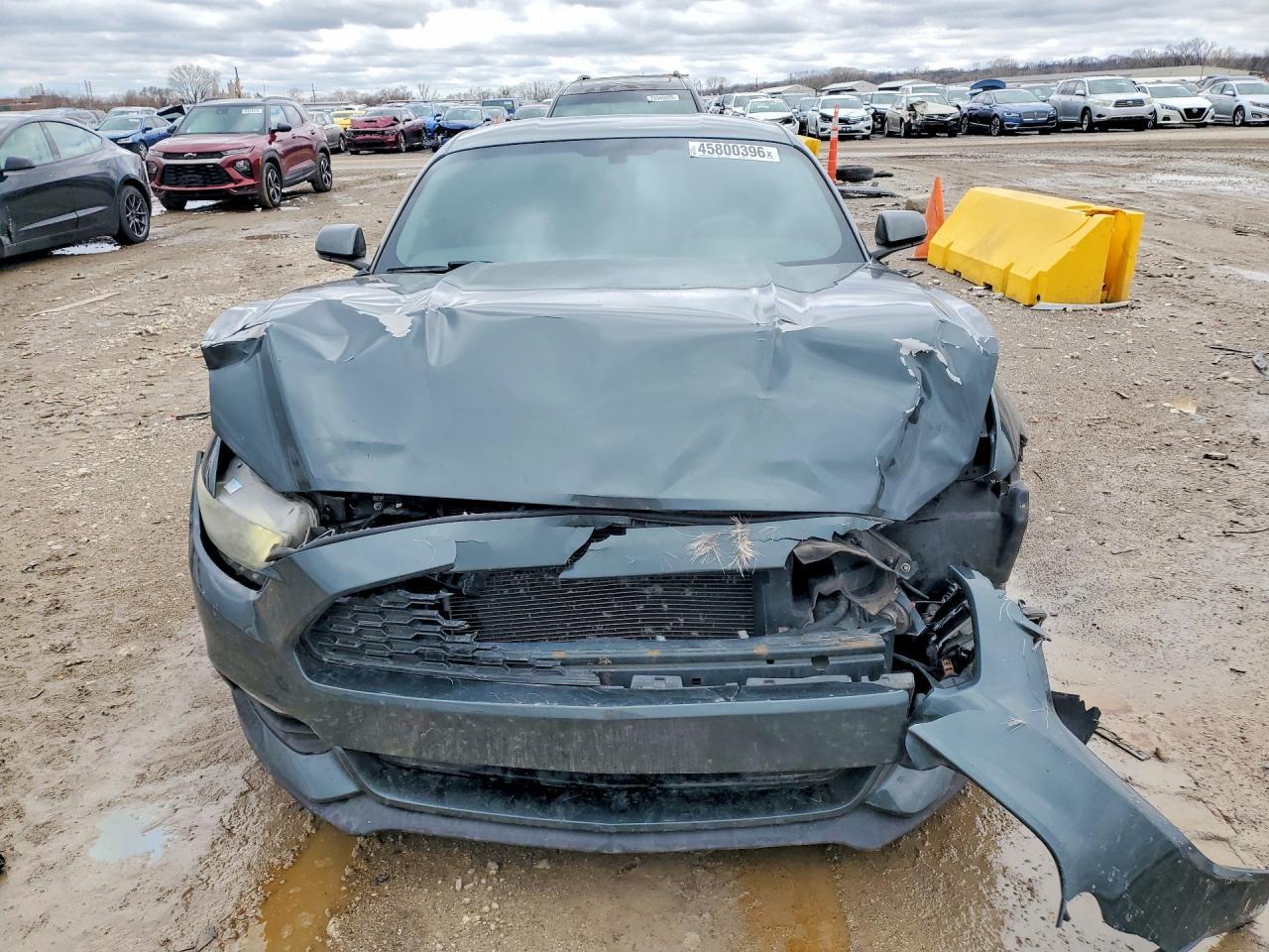 2015 Ford Mustang - zdjęcie 5