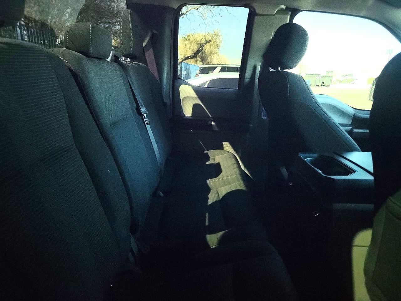 2017 Ford F150 Super Cab - zdjęcie 11