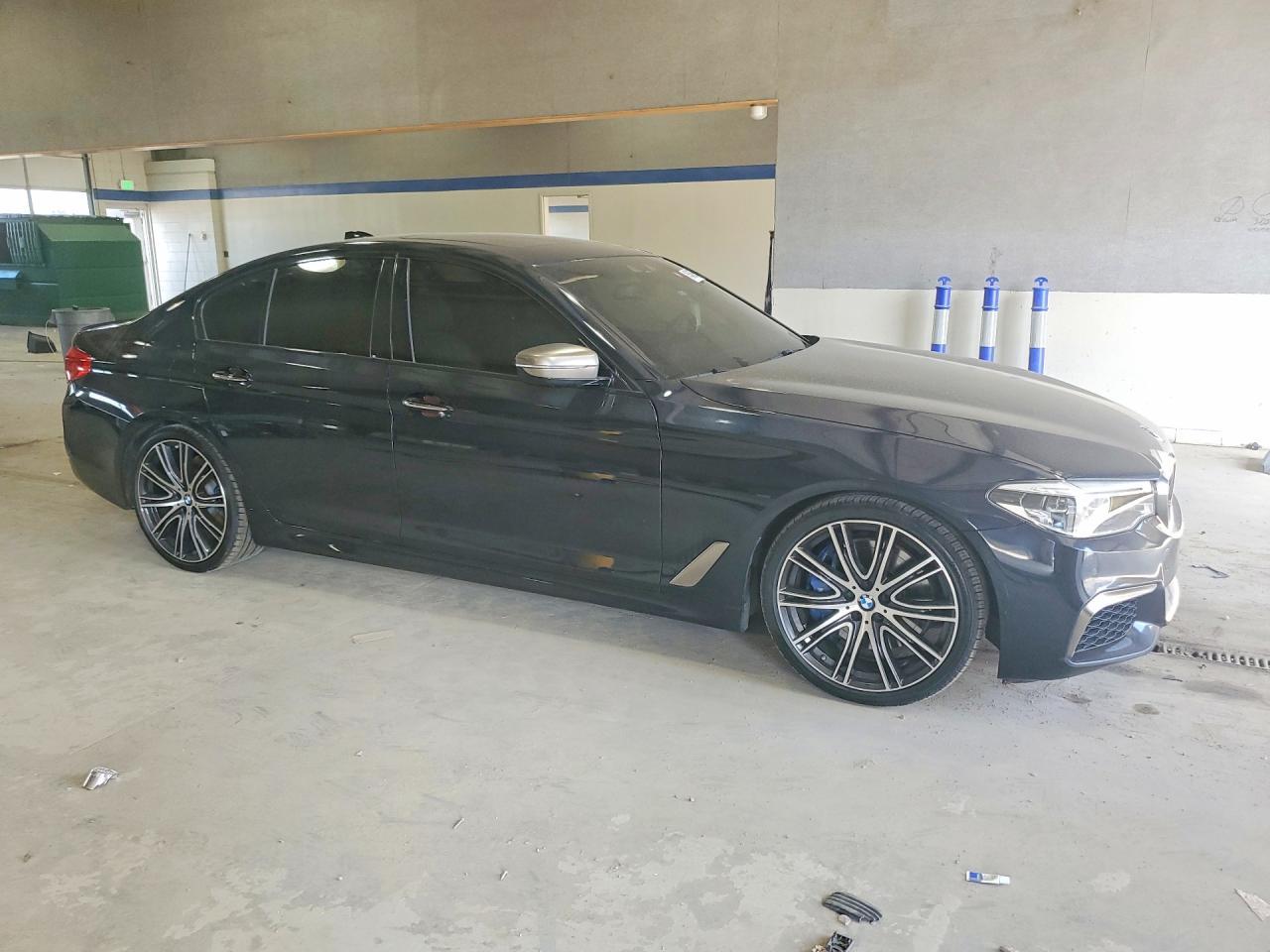 2018 BMW M550Xi - zdjęcie 4