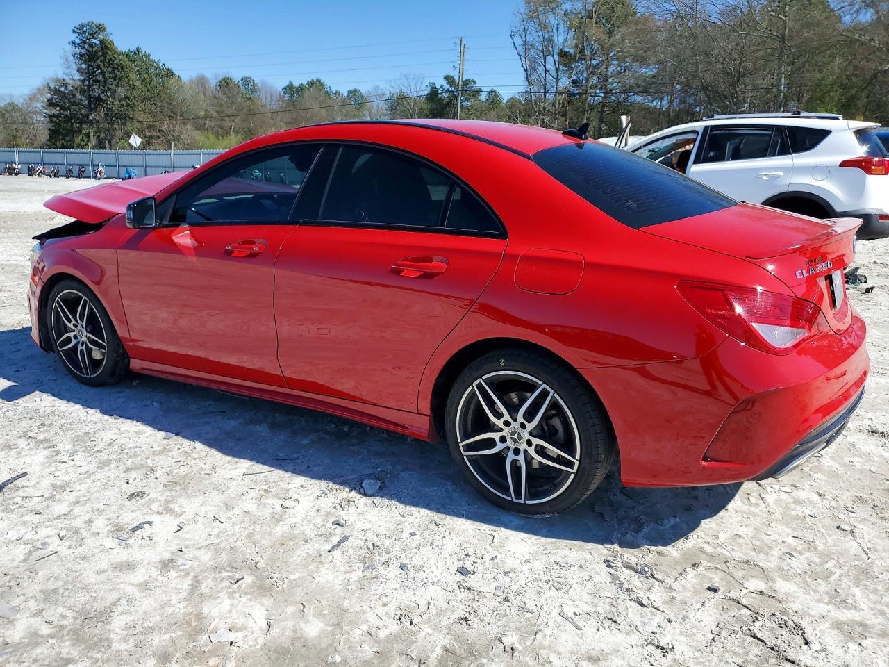 2019 Mercedes-Benz Cla 250 - zdjęcie 2