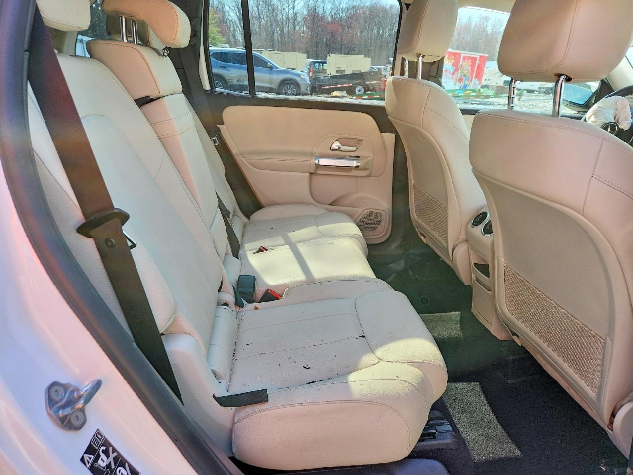 2023 Mercedes-Benz Glb 250 4Matic - zdjęcie 11