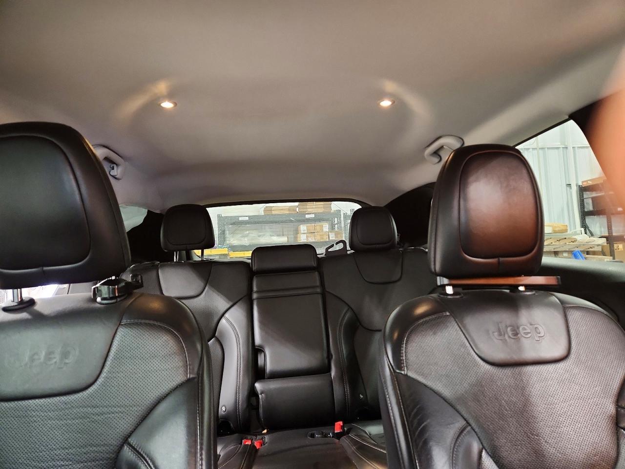 2019 Jeep Cherokee Limited - zdjęcie 10