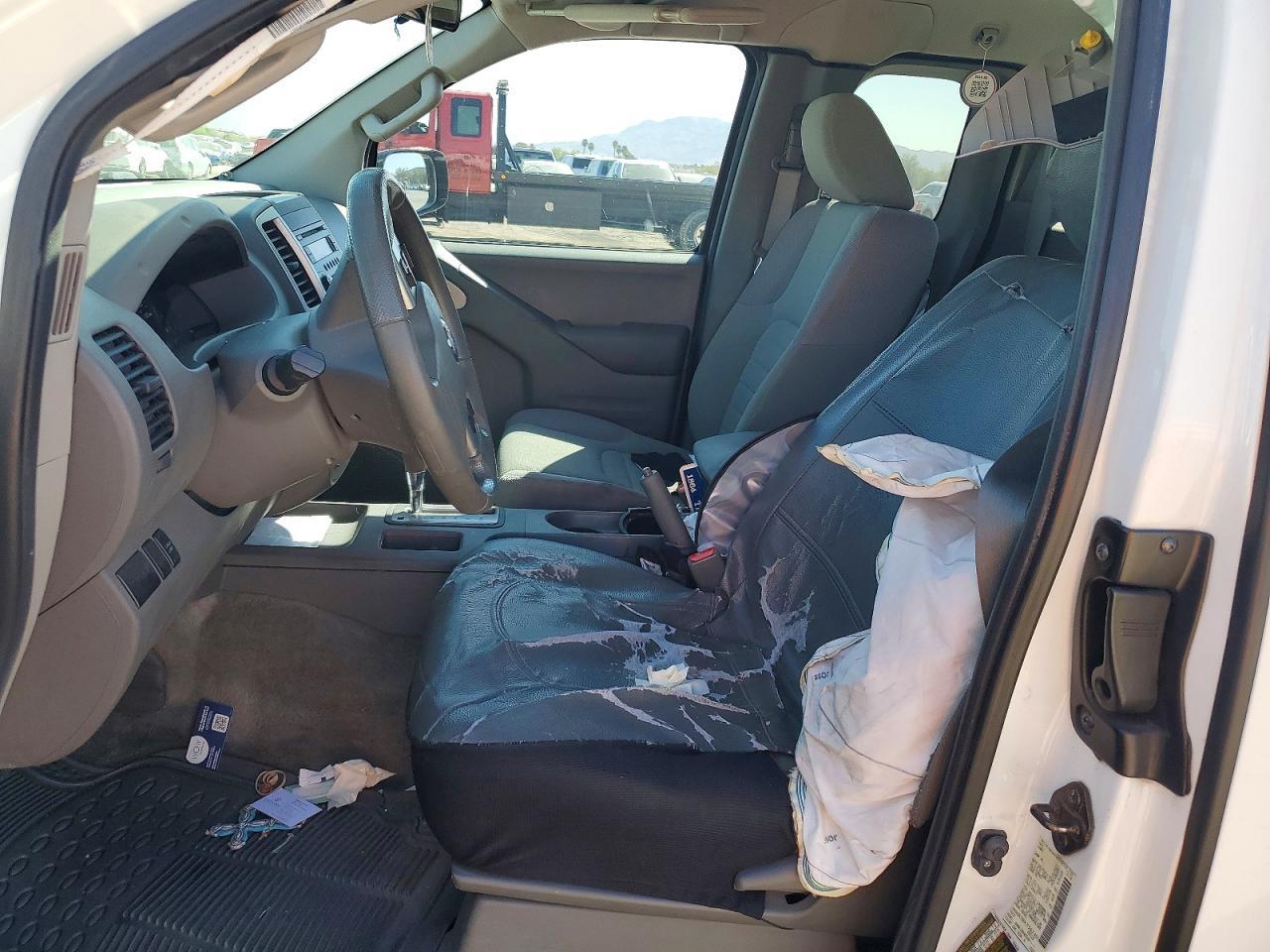 2015 Nissan Frontier S - zdjęcie 7