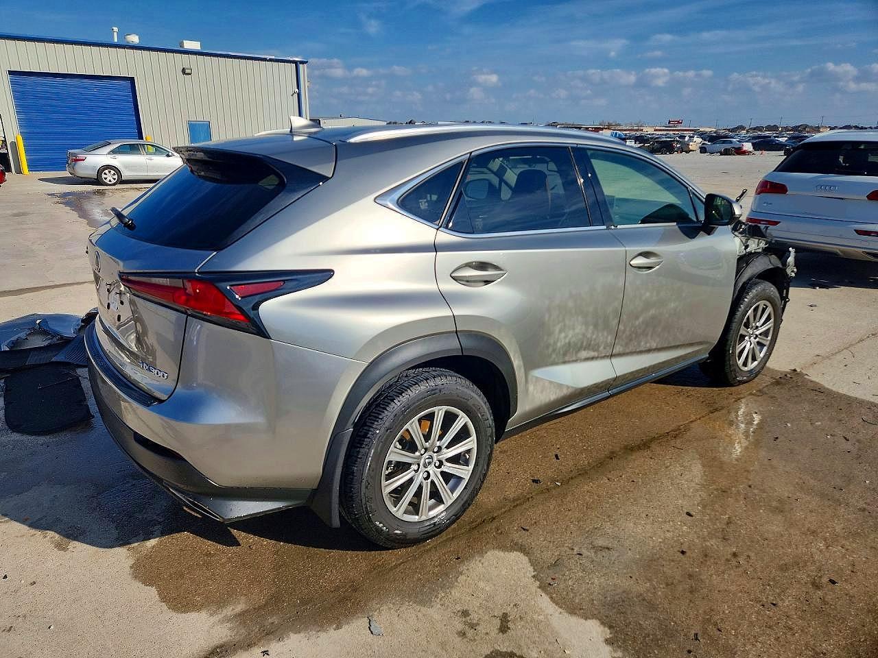 2021 Lexus Nx 300 Base - zdjęcie 3