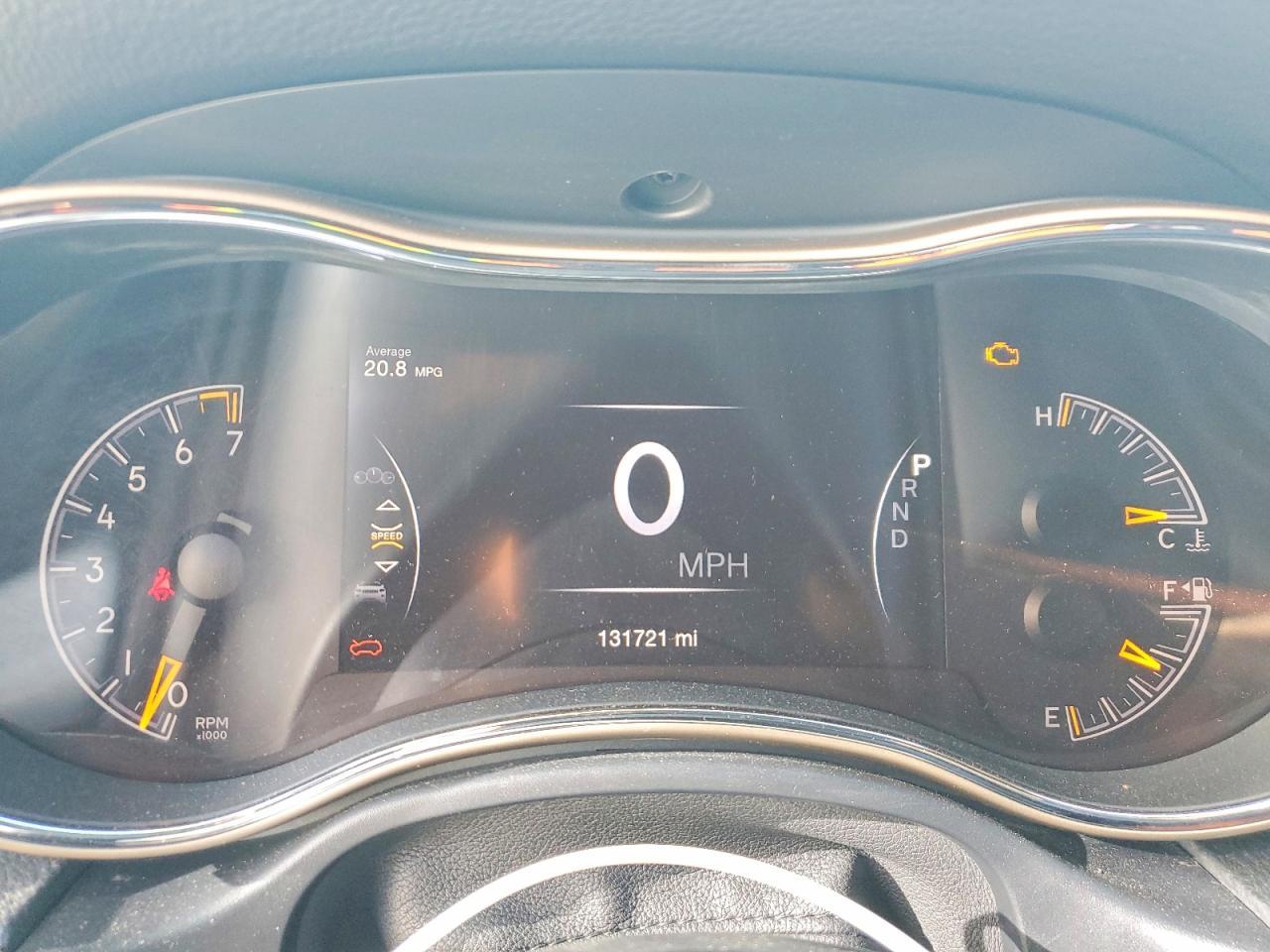 2016 Jeep Grand Cherokee Laredo - zdjęcie 9