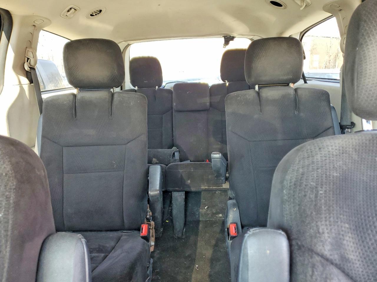 2014 Dodge Grand Caravan Sxt - zdjęcie 10