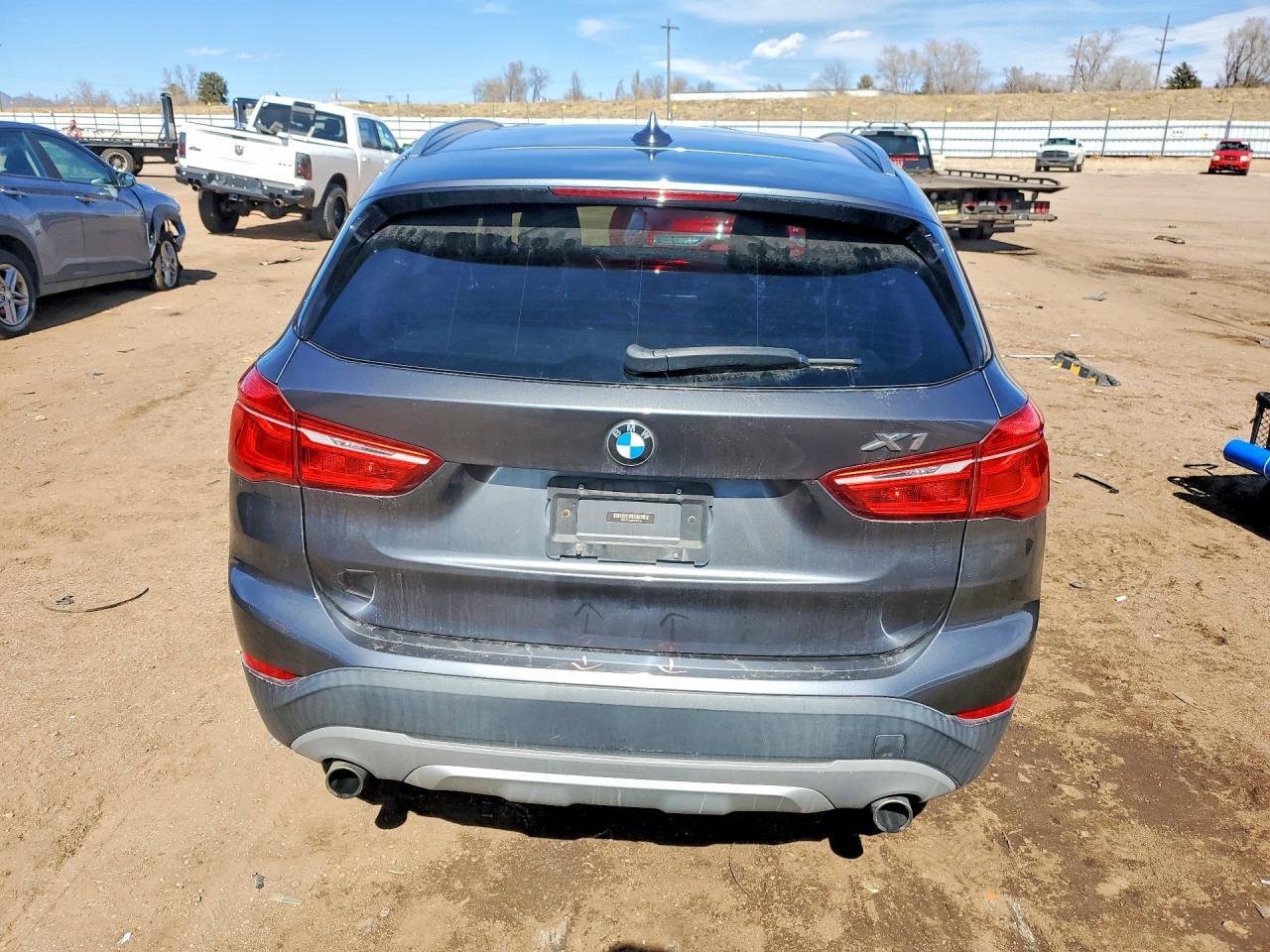 2016 BMW X1 xDrive28I - zdjęcie 6