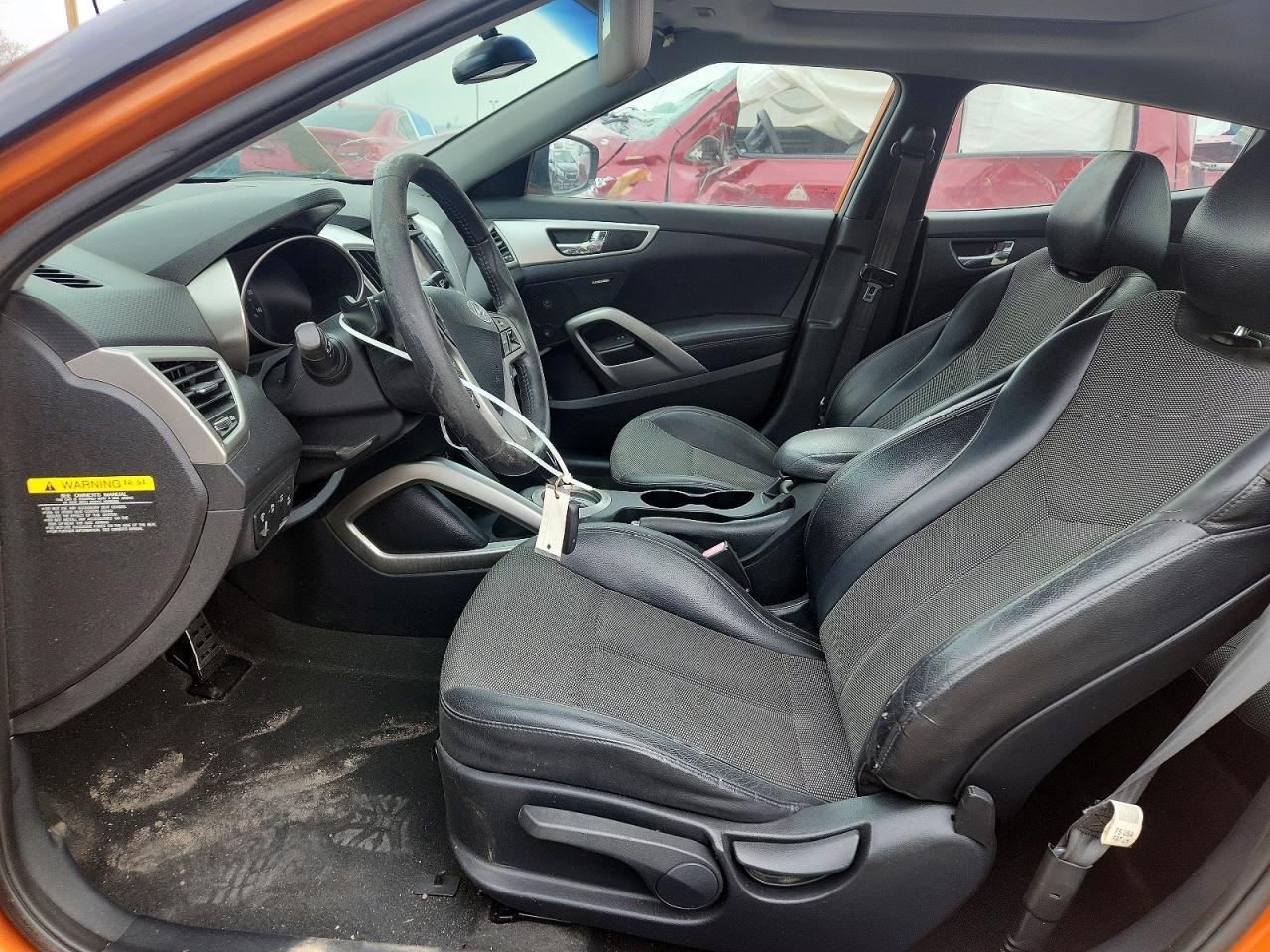 2013 Hyundai Veloster Base - zdjęcie 7