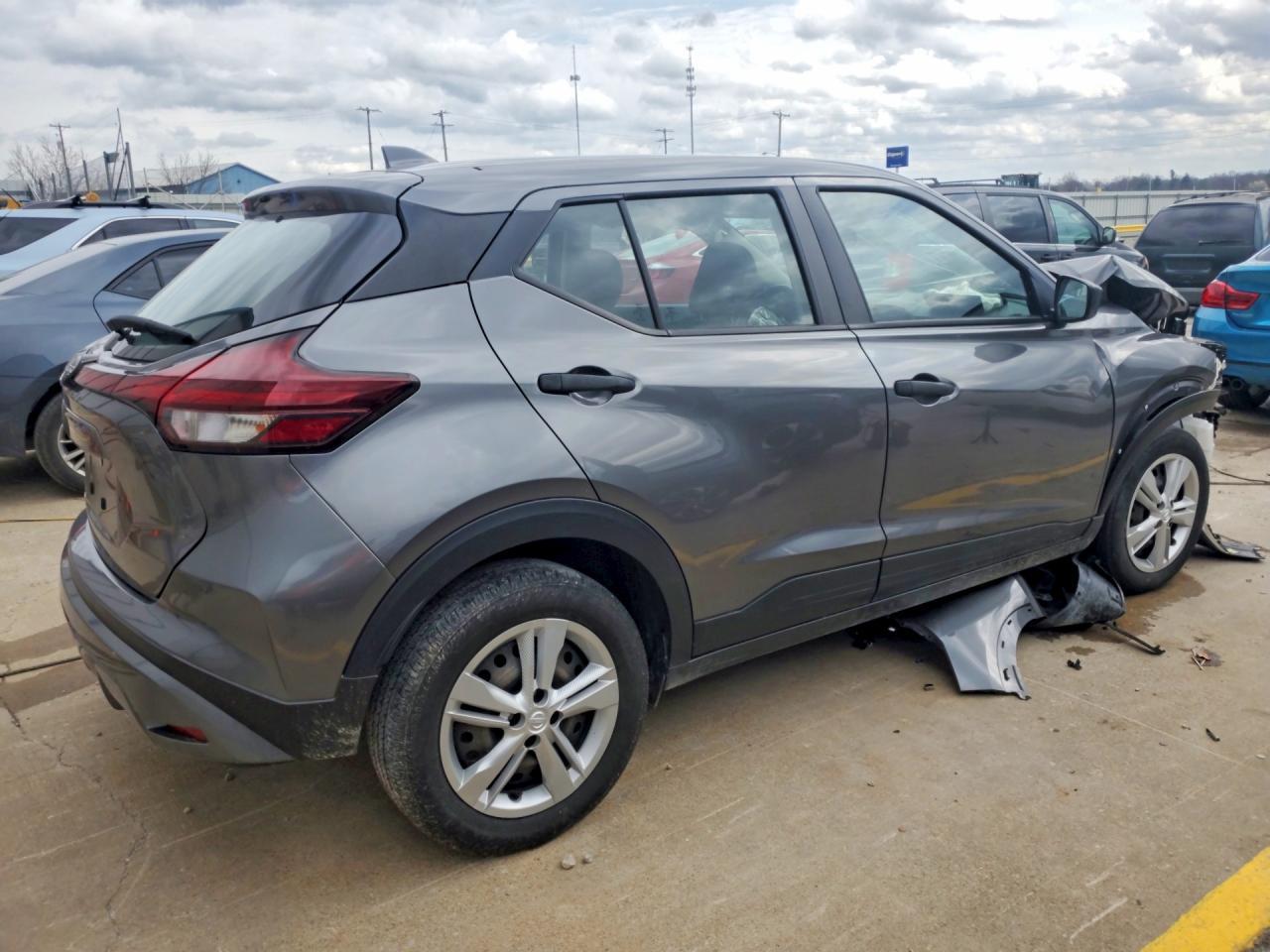 2024 Nissan Kicks S - zdjęcie 3