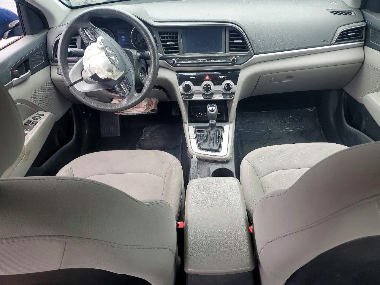 2019 Hyundai Elantra Sel - zdjęcie 8