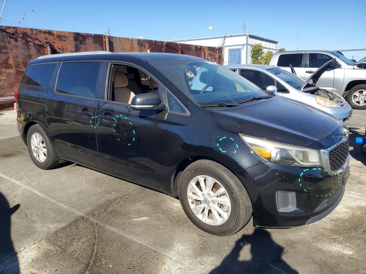 2016 Kia Sedona Lx - zdjęcie 4