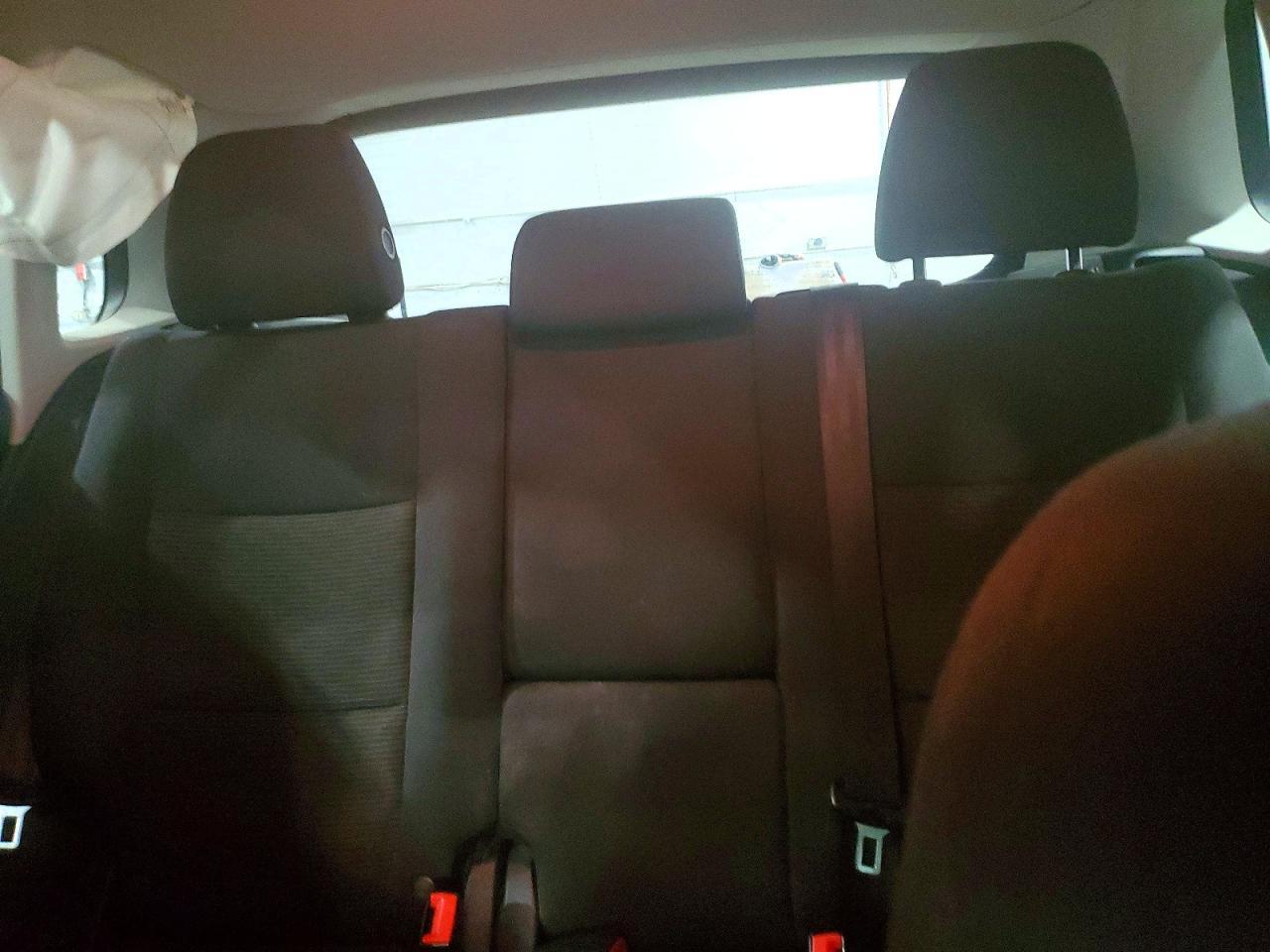 2014 Volkswagen Tiguan S - zdjęcie 10