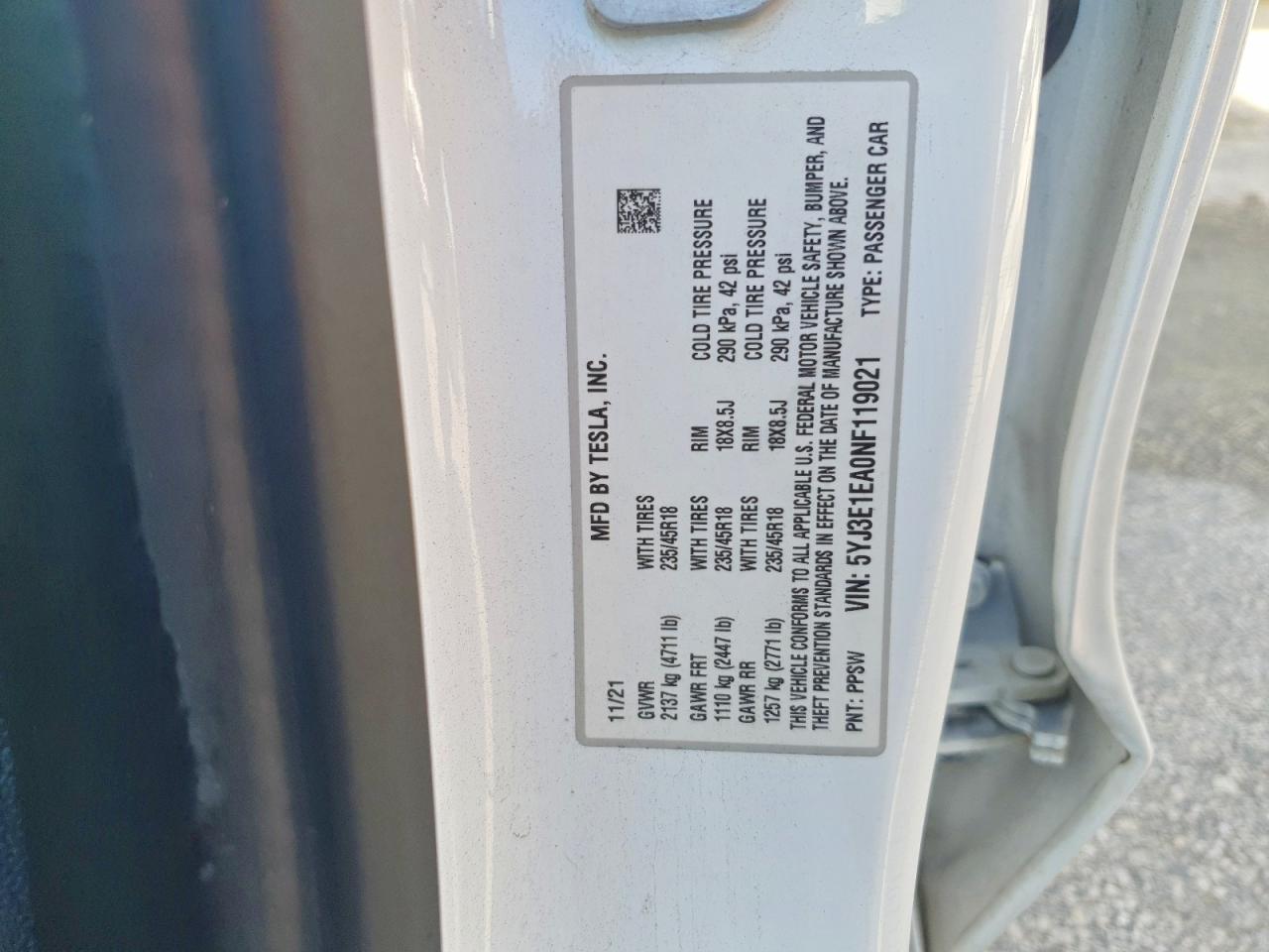 2022 Tesla Model 3 - zdjęcie 13