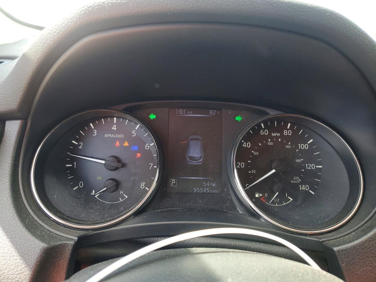 2017 Nissan Rogue Sport S - zdjęcie 9