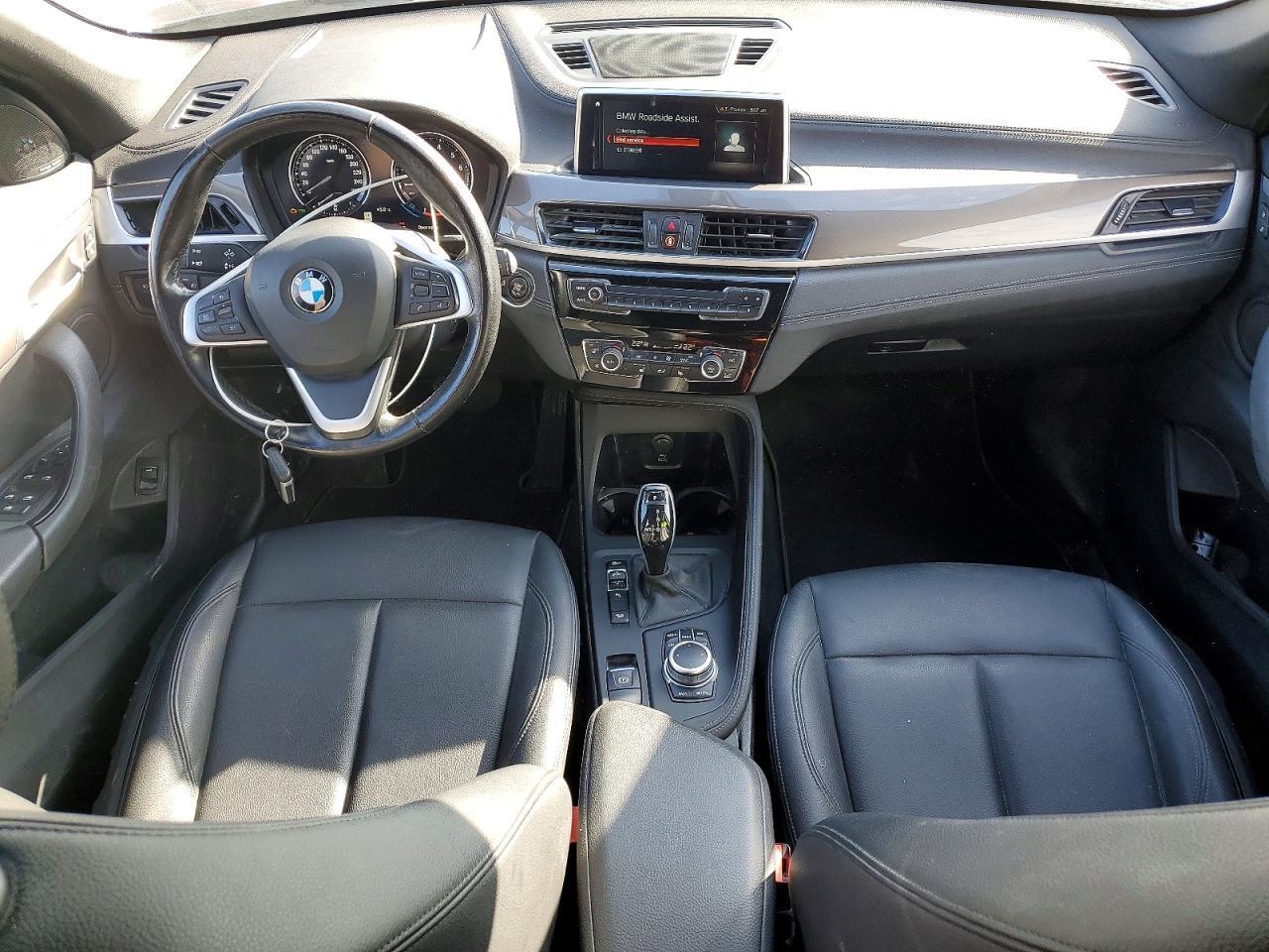 2021 BMW X1 xDrive28I - zdjęcie 8