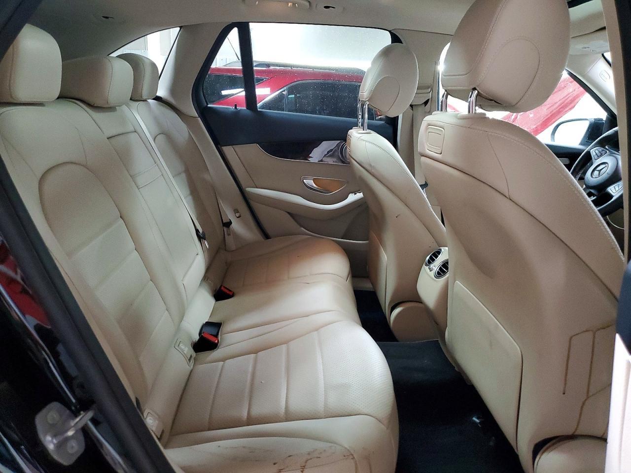 2018 Mercedes-Benz Glc 300 4Matic - zdjęcie 10