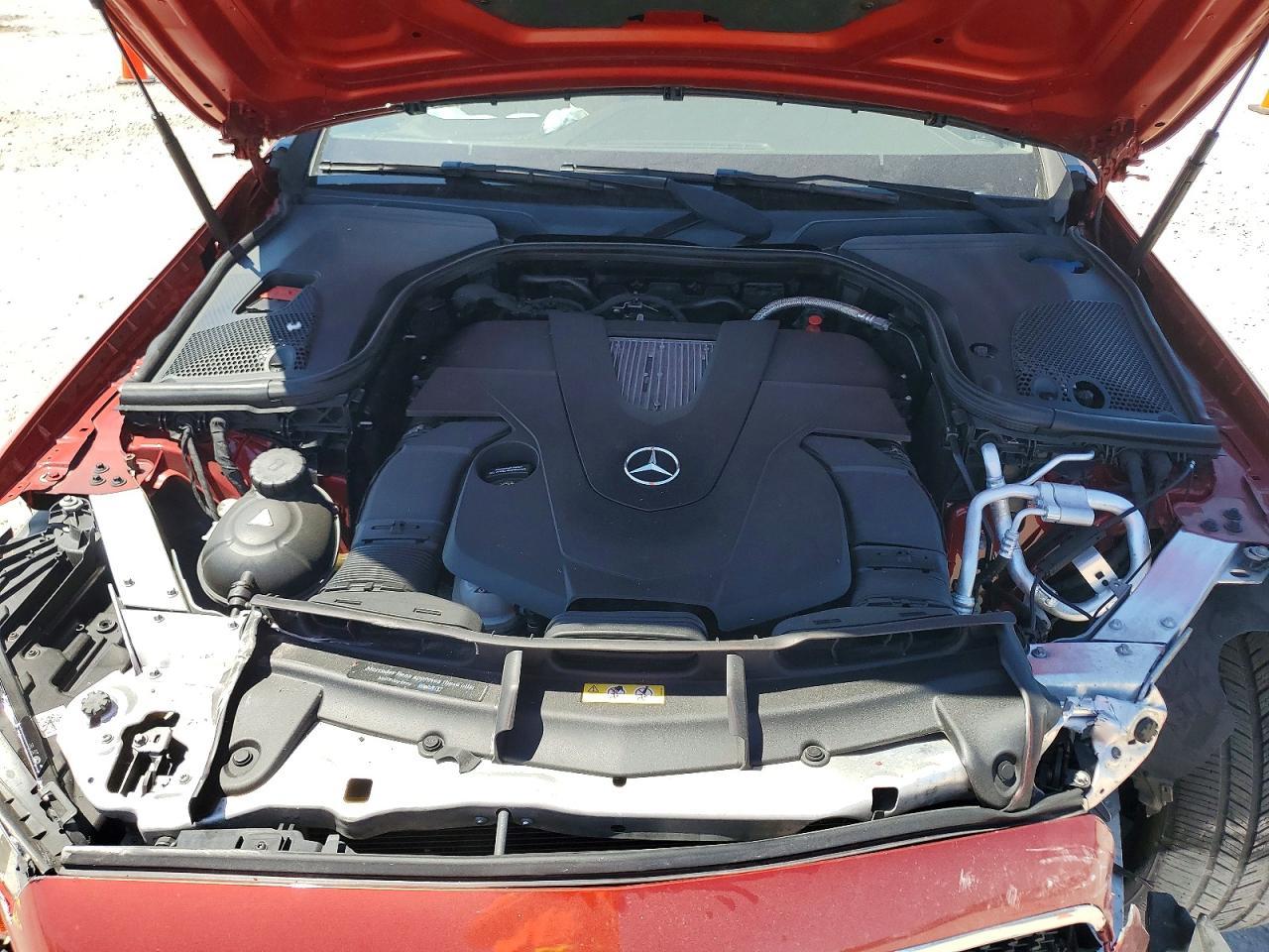 2018 Mercedes-Benz E 400 - zdjęcie 11