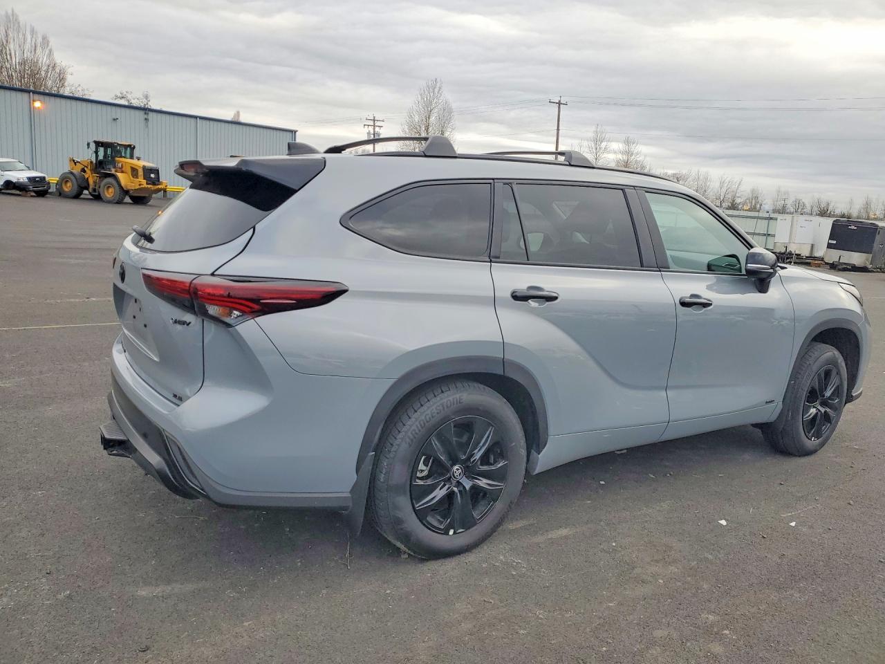 2025 Toyota Highlander Hybrid Xle Nightshade - zdjęcie 3