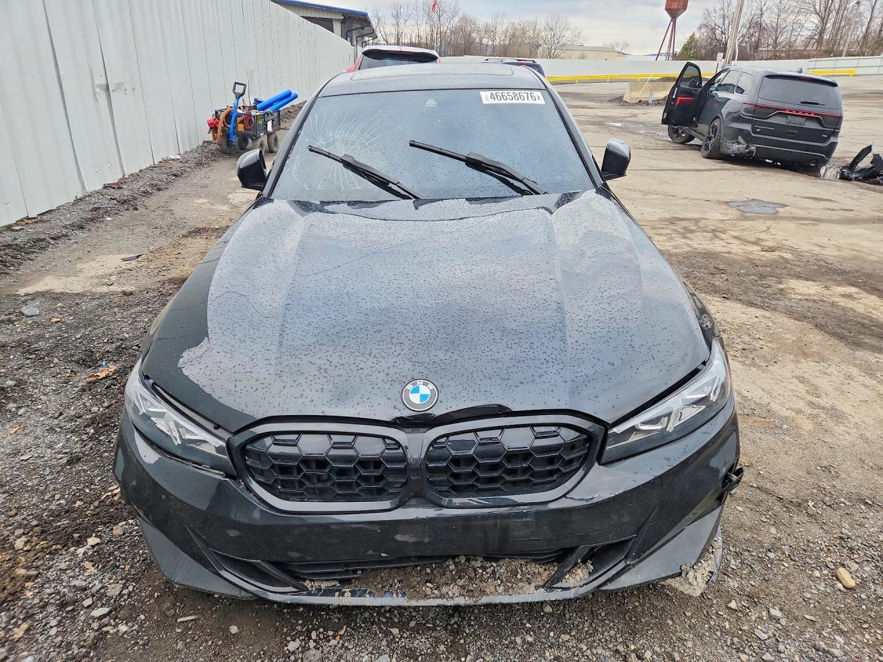 2023 BMW 330Xi - zdjęcie 5